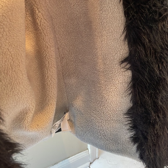 Kate Spade New York Matt Satin Parks Winter Coat - Picture 10 of 10